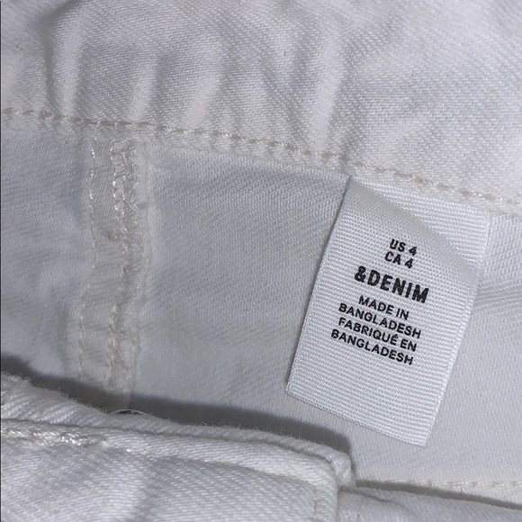 NWOT Distressed denim mini skirt - Picture 2 of 2